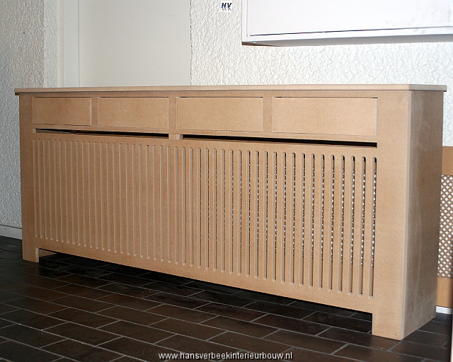 003 Radiatorombouw met 4 laadjes onbehandeld.JPG